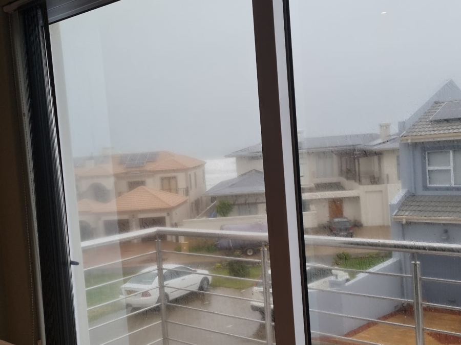 3 Bedroom Property for Sale in Pienaarstrand Western Cape